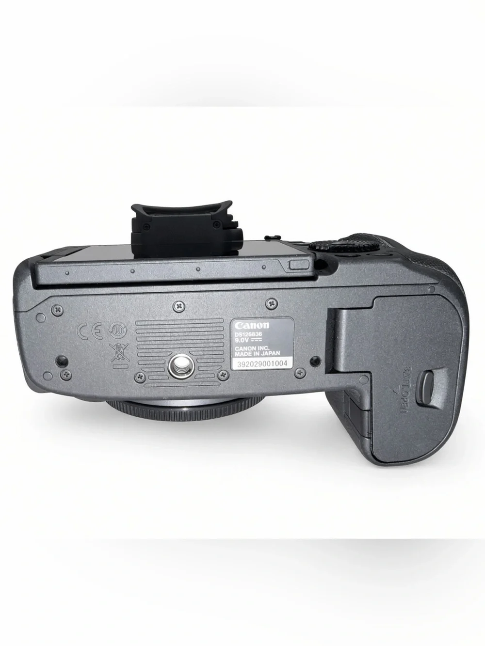 Canon Black EOS R5 Mirrorless Camera Body with Canon RF 24-50 Lens. 1000 Clicks